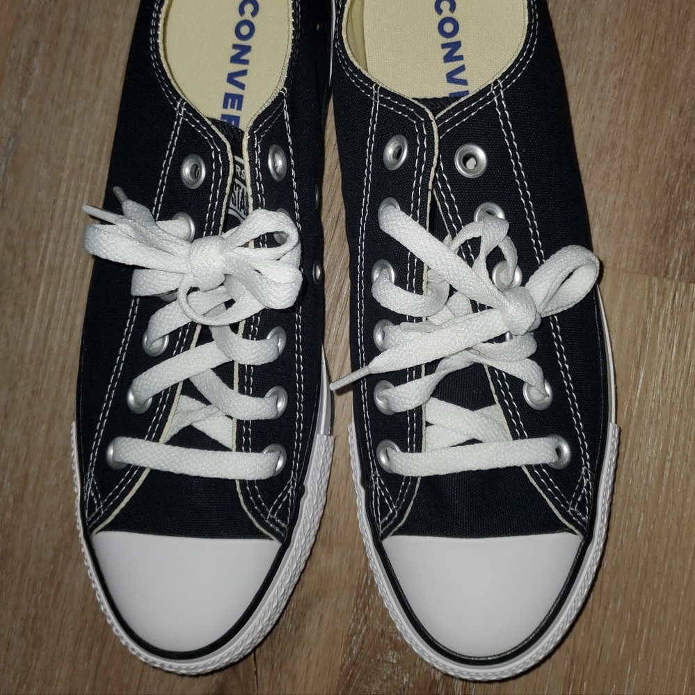 Brand new Converse All Star Unisex women's size 8.5 men's size 6.5